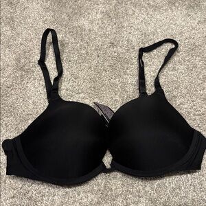 EUC Victoria’s Secret Push-up Bra